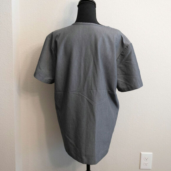 Figs Grey Men's Scrub Top Size Medium - Picture 3 of 6